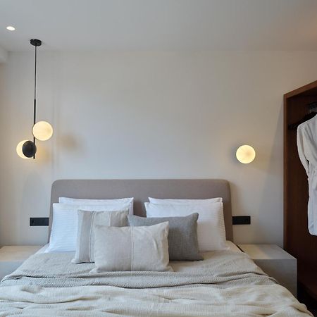 Haya Athens Loftie Suites Eksteriør billede